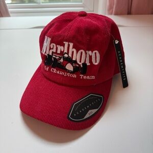 DEADSTOCK MARLBORO WORLD CHAMPION TEAM CORDUROY HAT NWT